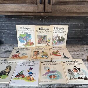 Disney Wonderful World Of Knowledge 21 Piece Set PLUS Yearbooks - Vintage!